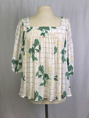 Cocomo Cream Floral Square-Neck Blouse with Green Leaves Size 2X NWT